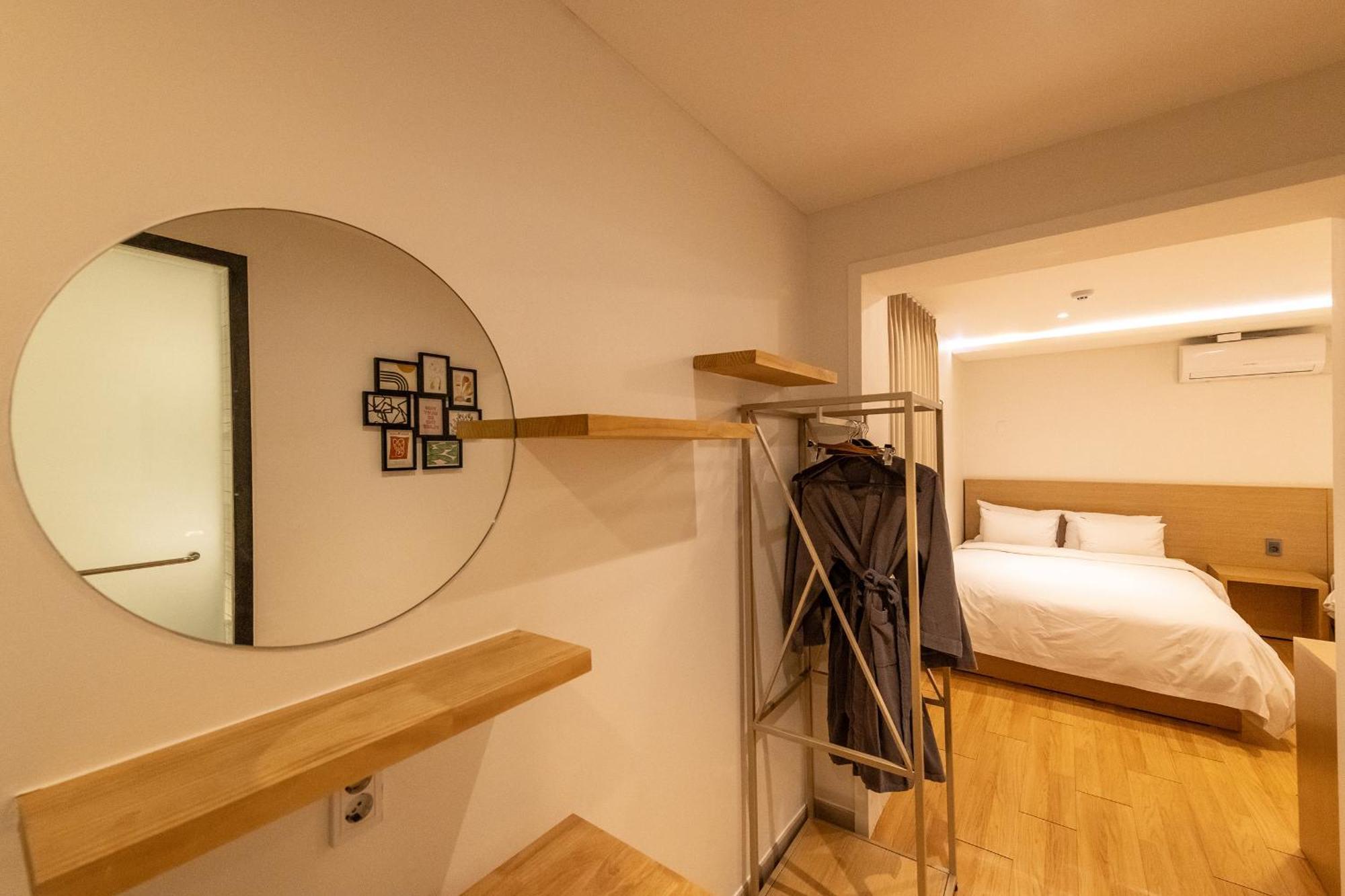 H Avenue Chuncheon Hotel Exterior foto